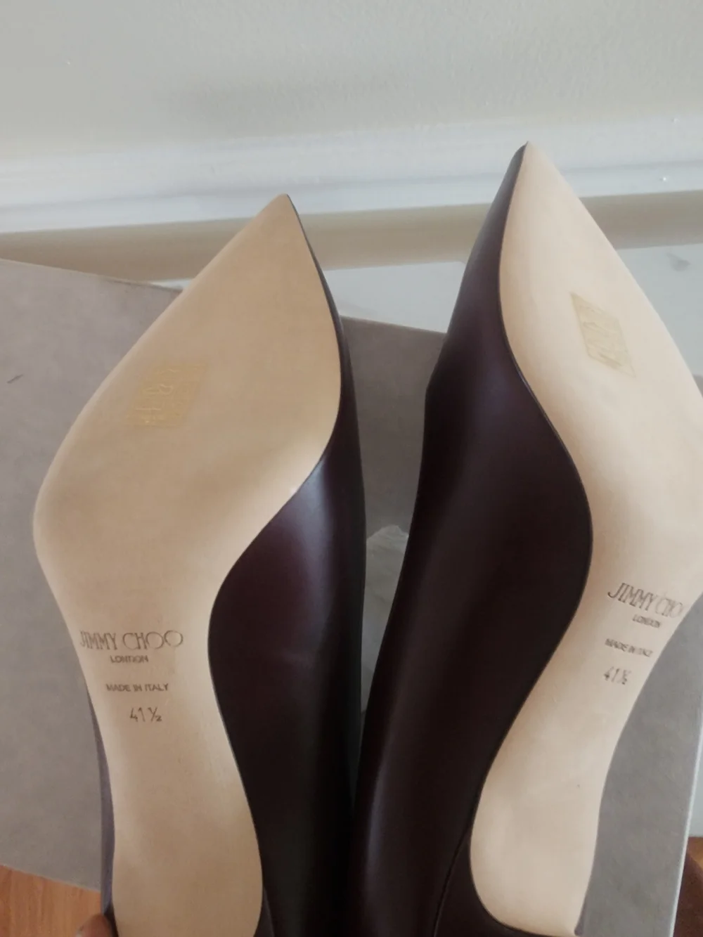 Jimmy Choo Pointed Toe Pumps in Burgundy with Gold Logo
